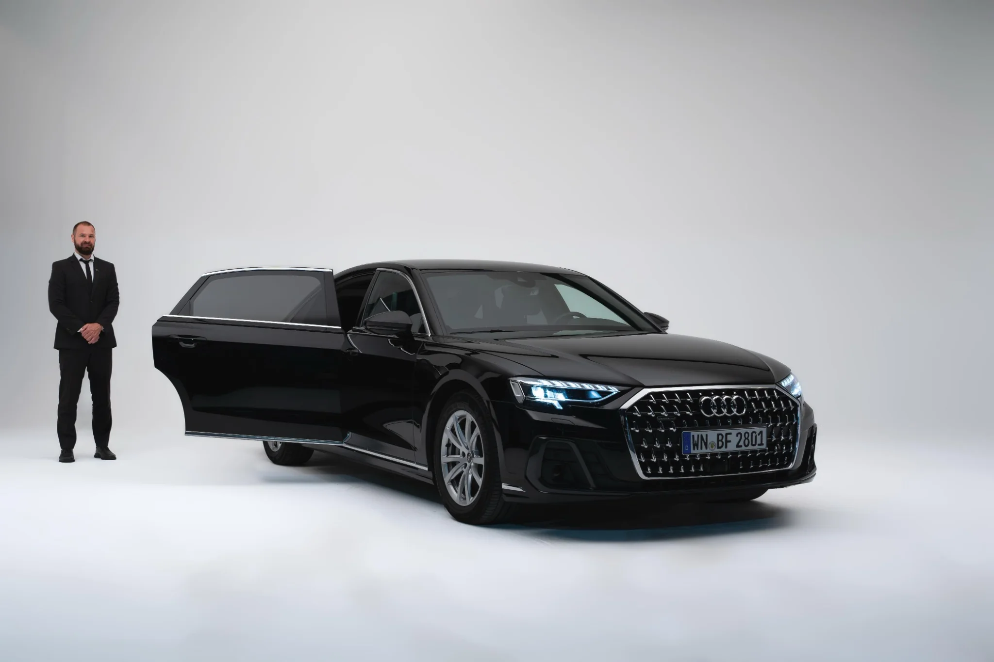 BL-First Audi A8 im realen Chauffeur-Einsatz